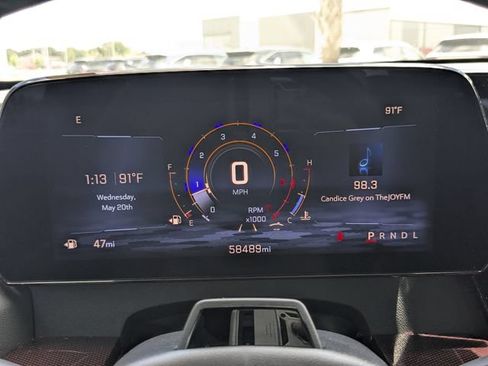 Used 2024 Chevrolet Traverse RS FWD image 40
