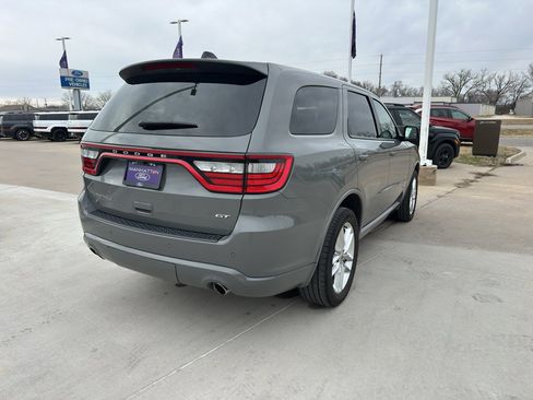 Used 2023 Dodge Durango GT image 5