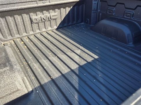 New 2026 GMC Sierra 1500 SLT w/ SLT Premium Plus Package image 7