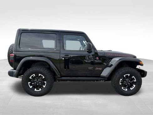 Used 2024 Jeep Wrangler Rubicon AWD/4WD image 19