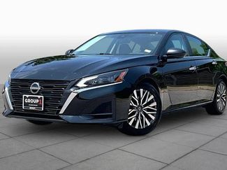 Certified 2025 Nissan Altima 2.5 SV FWD video 1
