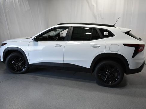 New 2026 Chevrolet Trax ACTIV w/ Driver Confidence Package FWD image 10