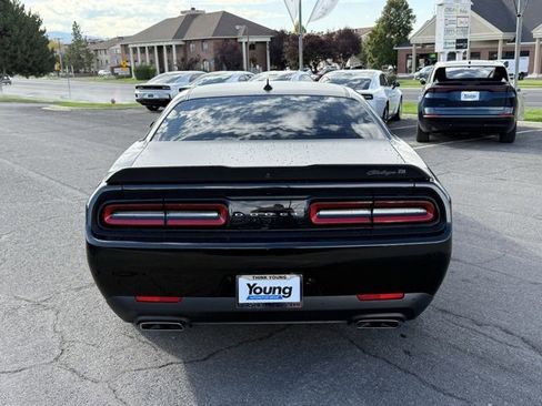 Used 2023 Dodge Challenger R/T w/ T/A Package image 7
