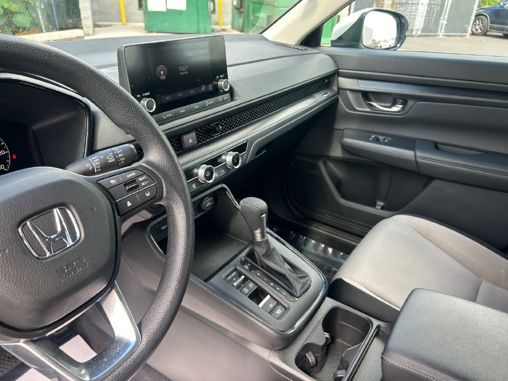 Used 2024 Honda CR-V LX image 11