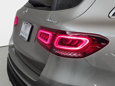 Used 2020 Mercedes-Benz GLC 300 GLC 300 image 35