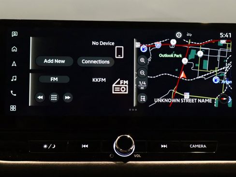 Used 2025 Mitsubishi Outlander ES image 30