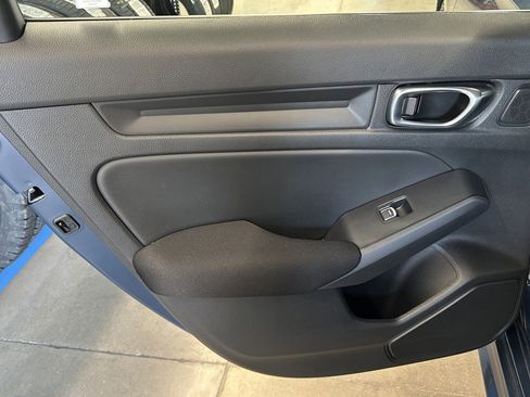 Certified 2025 Honda Civic Sport image 12