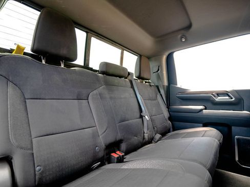 Certified 2024 Chevrolet Silverado 1500 LT AWD/4WD image 27