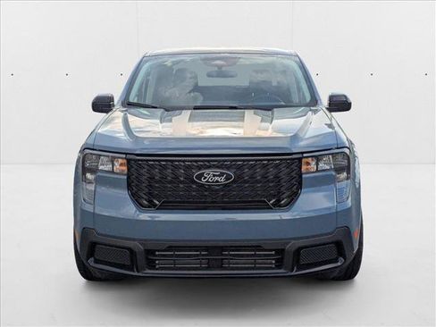 New 2025 Ford Maverick XLT w/ XLT Luxury Package image 5