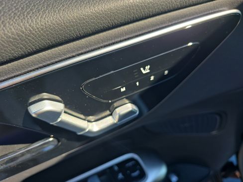Certified 2026 Mercedes-Benz GLC 300 image 17