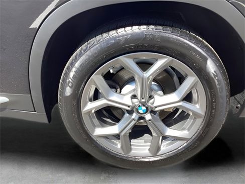 Used 2022 BMW X3 xDrive30i w/ Convenience Package image 10