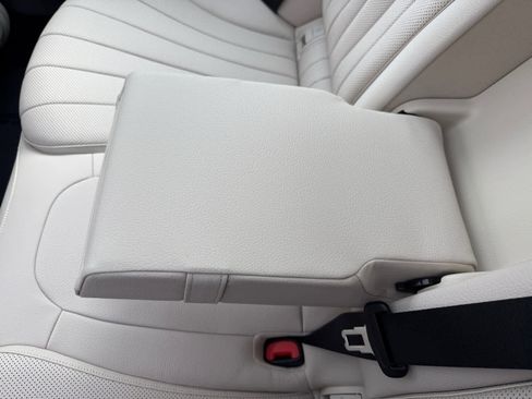 New 2026 Mercedes-Benz E 450 4MATIC Sedan image 28