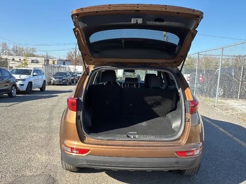 Used 2018 Kia Sportage EX FWD image 27