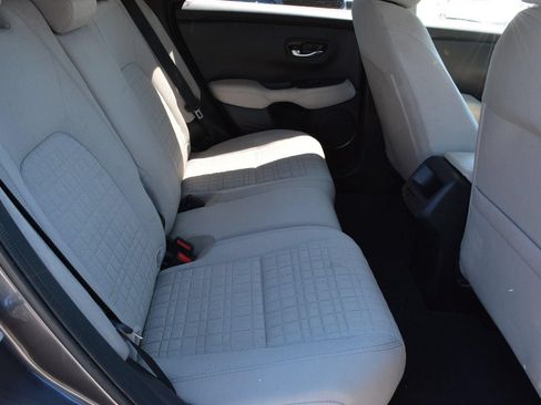 Used 2023 Honda HR-V LX image 18