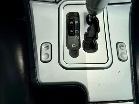 Used 2004 Chrysler Crossfire Coupe RWD image 13