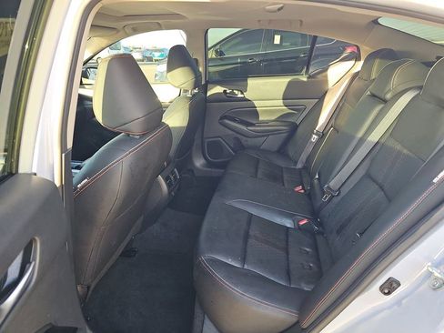 Certified 2024 Nissan Altima 2.0 SR image 6