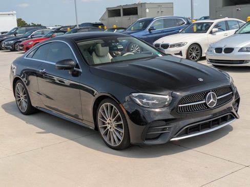 Used 2022 Mercedes-Benz E 450 Coupe image 3