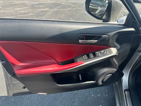 Used 2020 Lexus IS 300 F Sport image 12