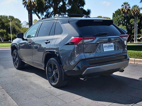 Used 2021 Toyota RAV4 XSE w/ XSE Grade Weather Package image 7