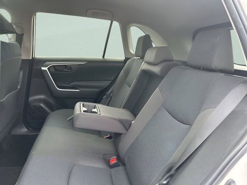 Used 2024 Toyota RAV4 LE AWD/4WD image 21
