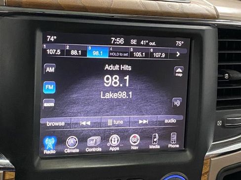 Used 2017 RAM 1500 Laramie Longhorn image 19