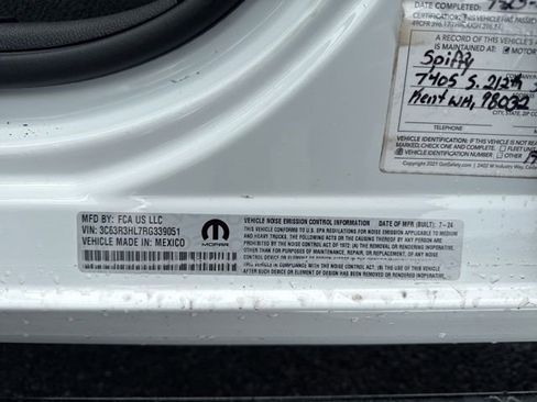 Used 2024 RAM 3500 Big Horn image 34