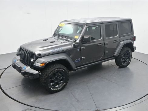 Used 2023 Jeep Wrangler Unlimited w/ Cold Weather Group AWD/4WD image 18