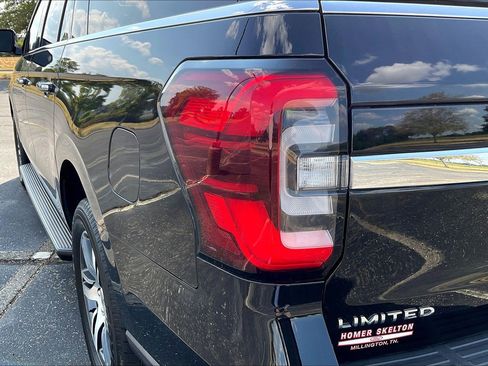 Used 2024 Ford Expedition Max Limited image 27