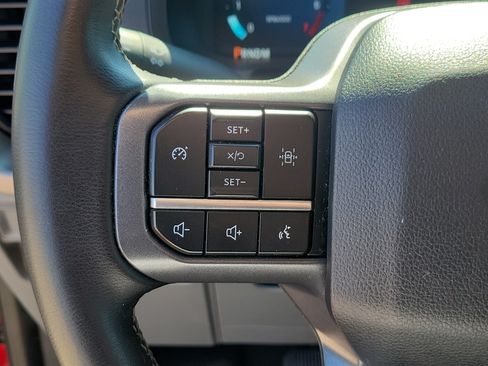 Used 2024 Ford F150 XLT AWD/4WD image 22