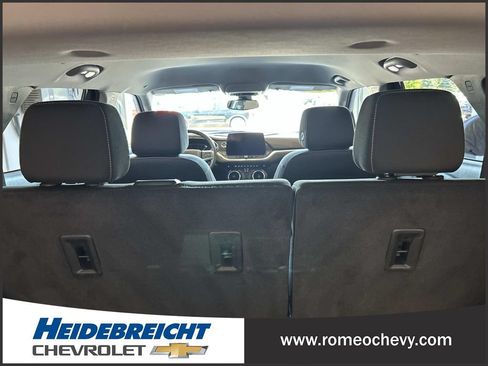 Used 2024 Chevrolet Blazer LT w/ Convenience Package FWD image 32
