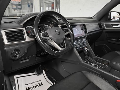 Used 2020 Volkswagen Atlas Cross Sport SE FWD image 19