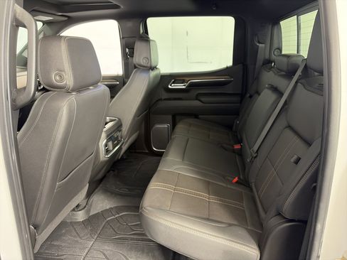 Certified 2024 Chevrolet Silverado 1500 High Country w/ High Country Premium Package AWD/4WD image 7