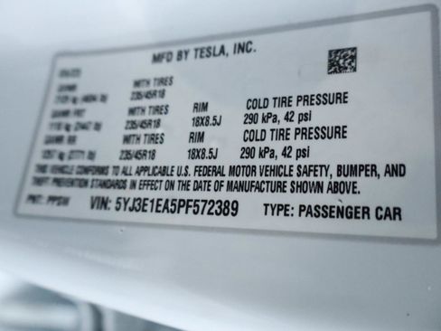 Used 2023 Tesla Model 3 Standard Range RWD image 33