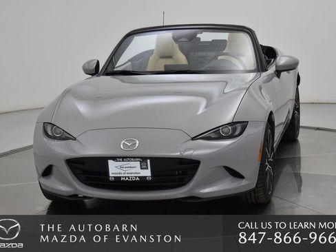 Used 2025 MAZDA MX-5 Miata Grand Touring w/ Weather Package image 15