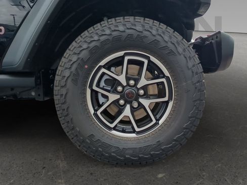 New 2025 Jeep Gladiator Rubicon image 23