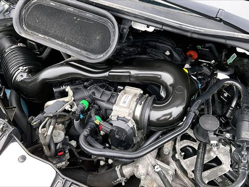 Used 2021 Ford Transit 350 XLT image 28