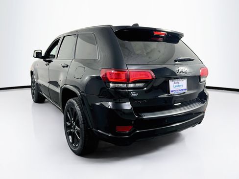 Used 2021 Jeep Grand Cherokee Laredo X AWD/4WD image 7