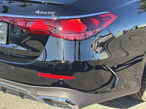 New 2026 Mercedes-Benz E 350 4MATIC Sedan image 4