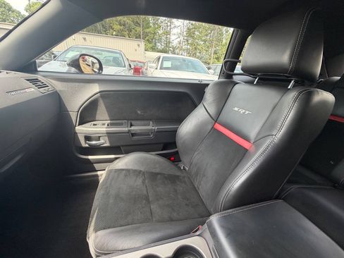 Used 2013 Dodge Challenger SRT8 w/ Harman Kardon Audio Group RWD image 22