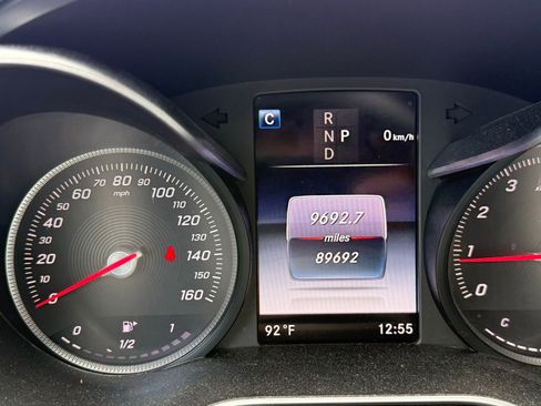 Used 2018 Mercedes-Benz C 300 Sedan image 5