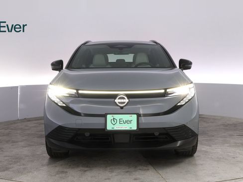 Used 2026 Nissan Leaf Platinum+ w/ Cargo Package (Platinum+) FWD image 12
