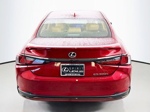 Certified 2025 Lexus ES 300h F Sport w/ Accessory Package (Z2) image 6