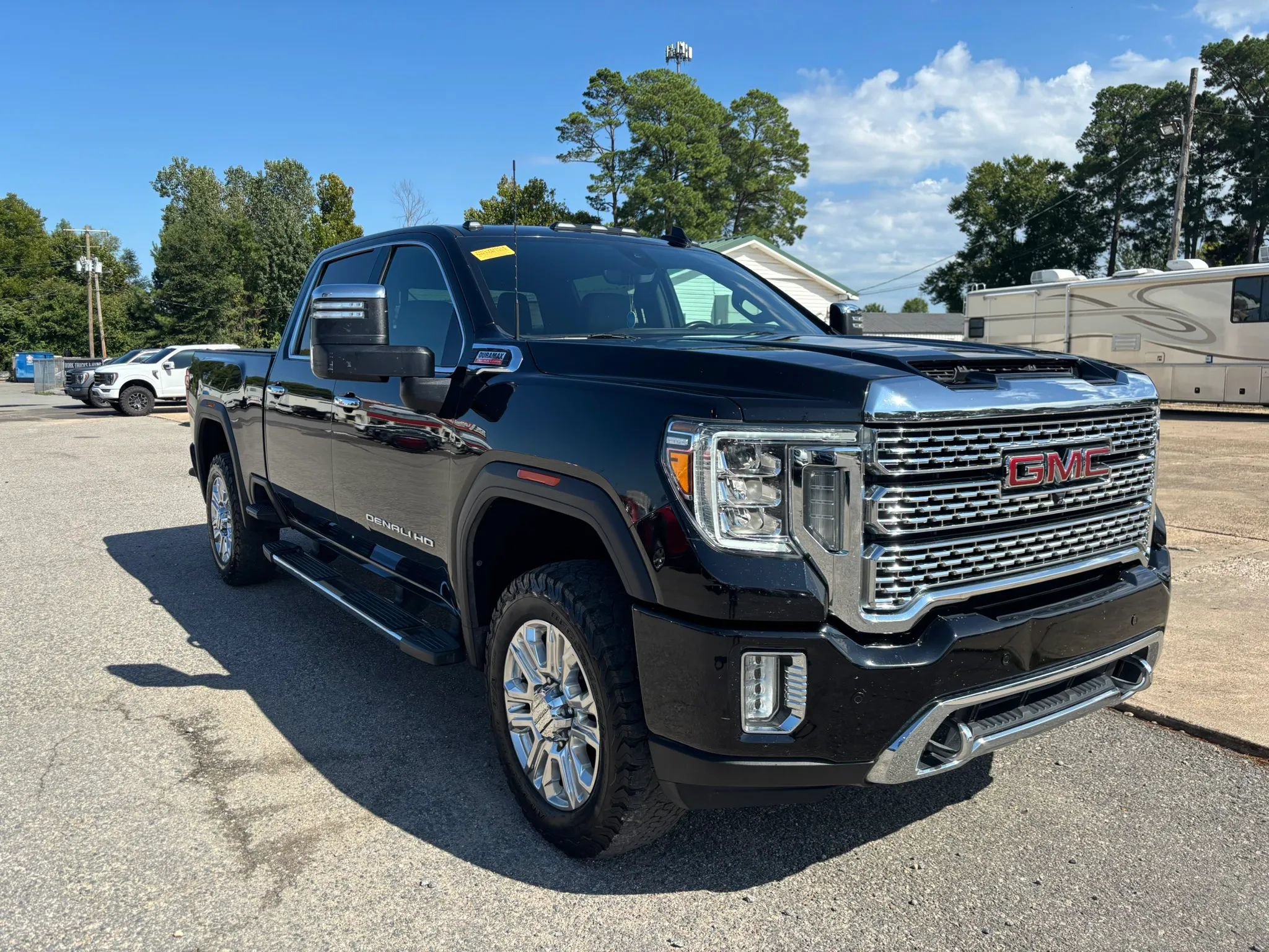 Used 2021 GMC Sierra 2500 Denali w/ Denali Ultimate Package AWD/4WD image 7
