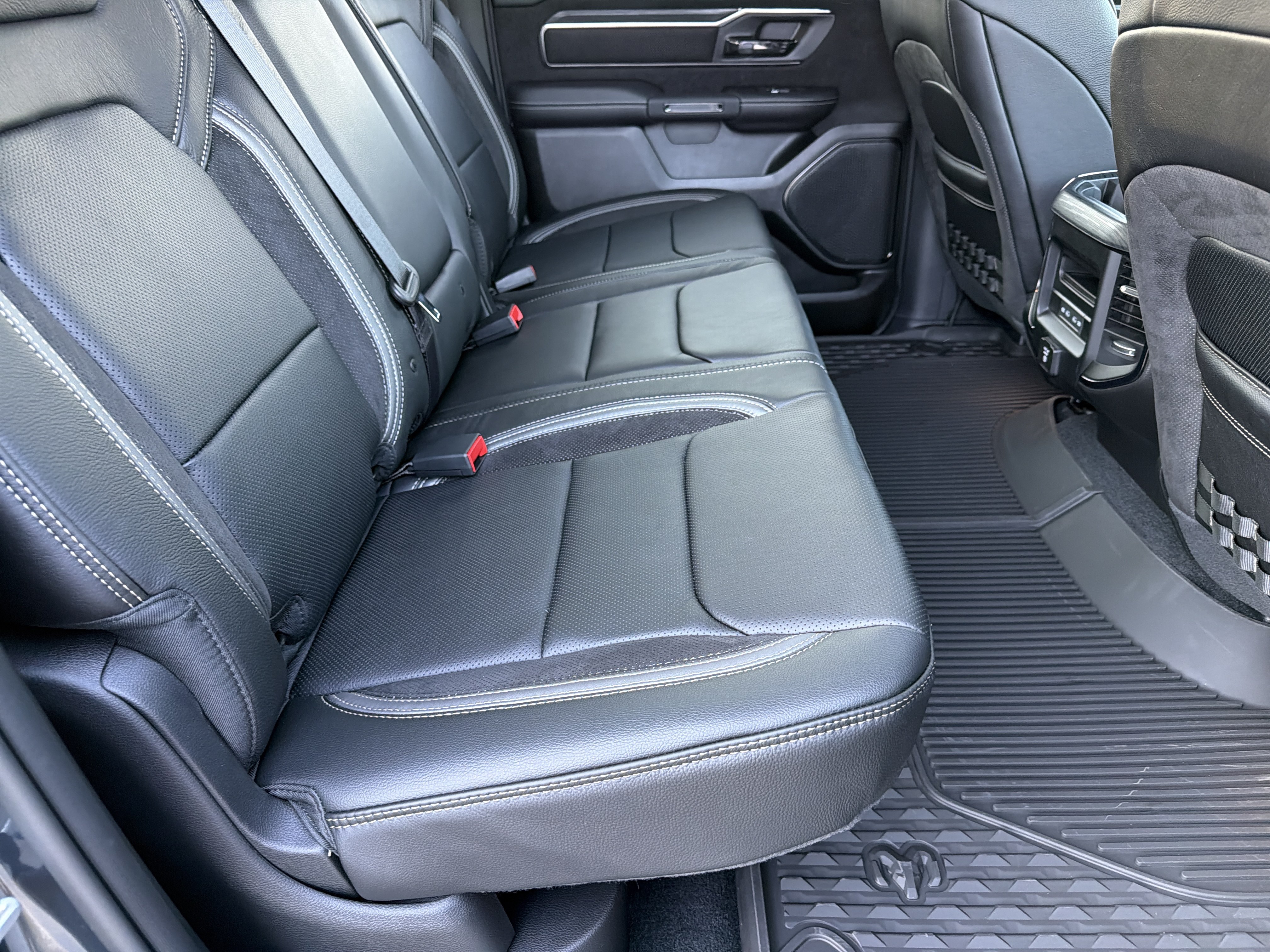 New 2026 RAM 1500 RHO AWD/4WD image 14