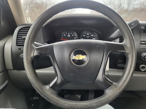 Used 2010 Chevrolet Silverado 1500 W/T image 11