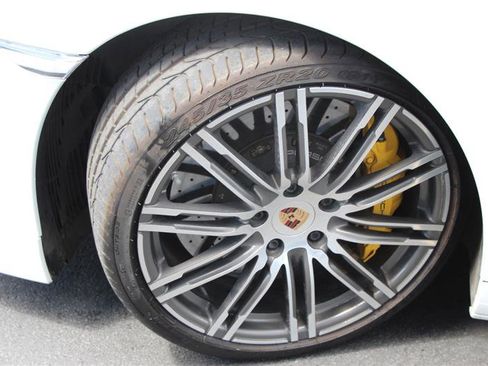 Used 2015 Porsche 911 Turbo S AWD/4WD image 36