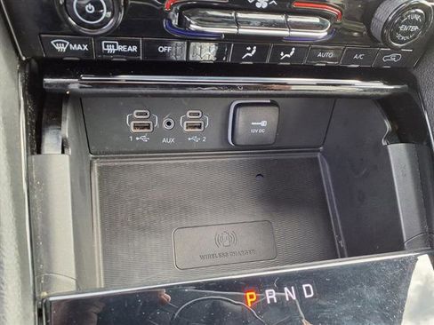 Used 2023 Jeep Grand Cherokee L Laredo image 18