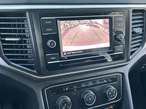 Used 2022 Volkswagen Atlas SE FWD image 22