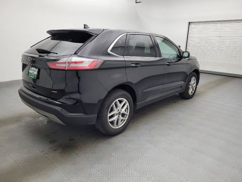 Used 2024 Ford Edge SEL image 10