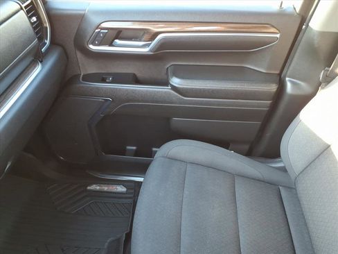 Used 2023 Chevrolet Silverado 1500 LT Trail Boss w/ Protection Package image 30